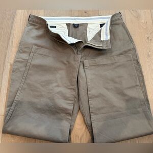 Brand new J.crew pants chino